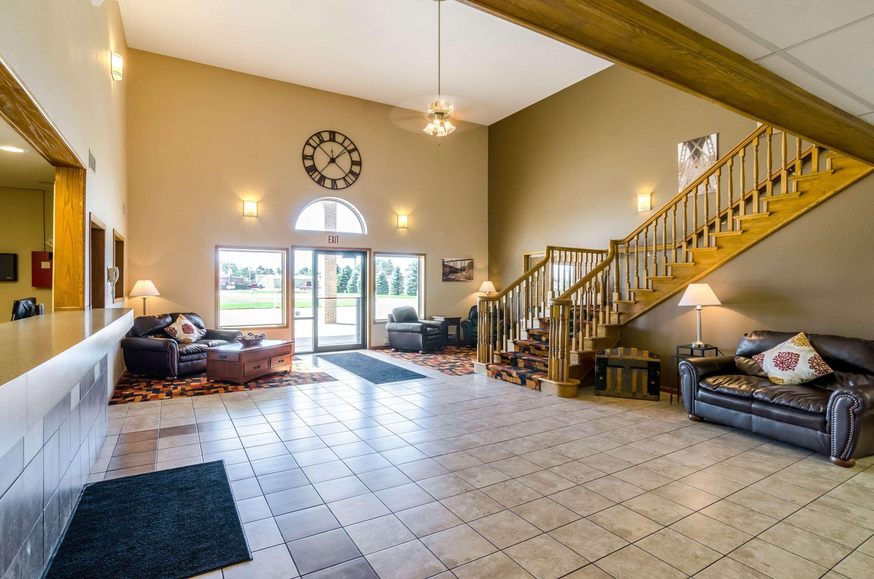 Rodeway Inn Ainsworth Bagian luar foto