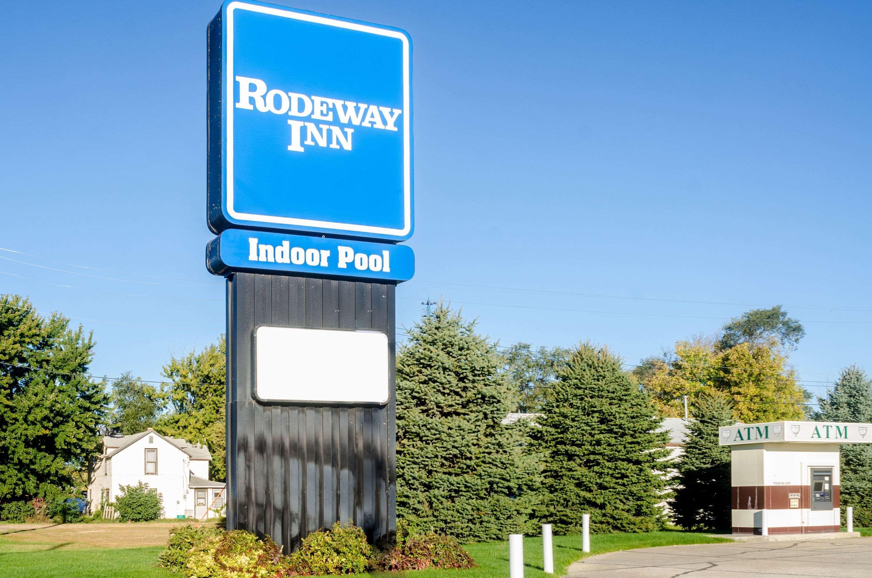 Rodeway Inn Ainsworth Bagian luar foto